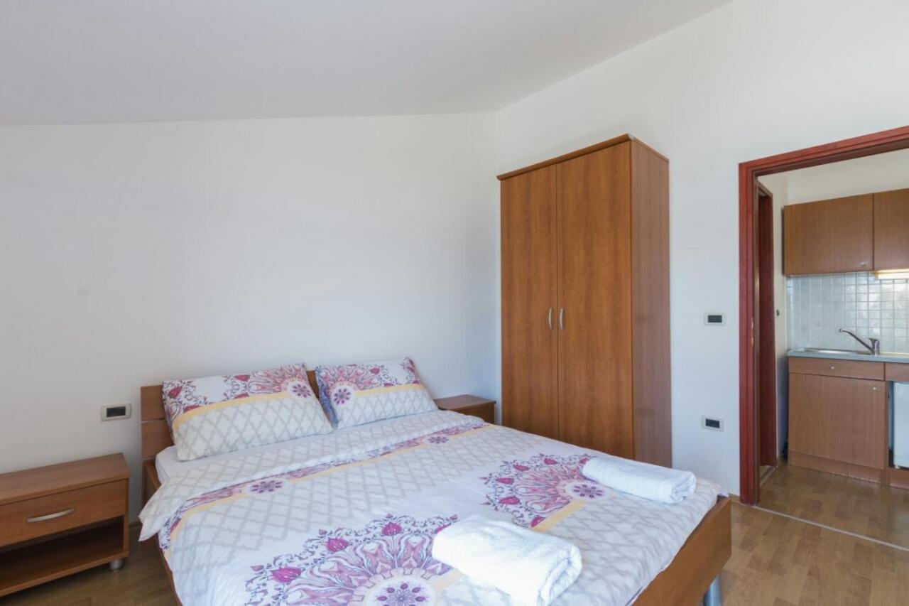 Apartments Riva Medulin Kültér fotó