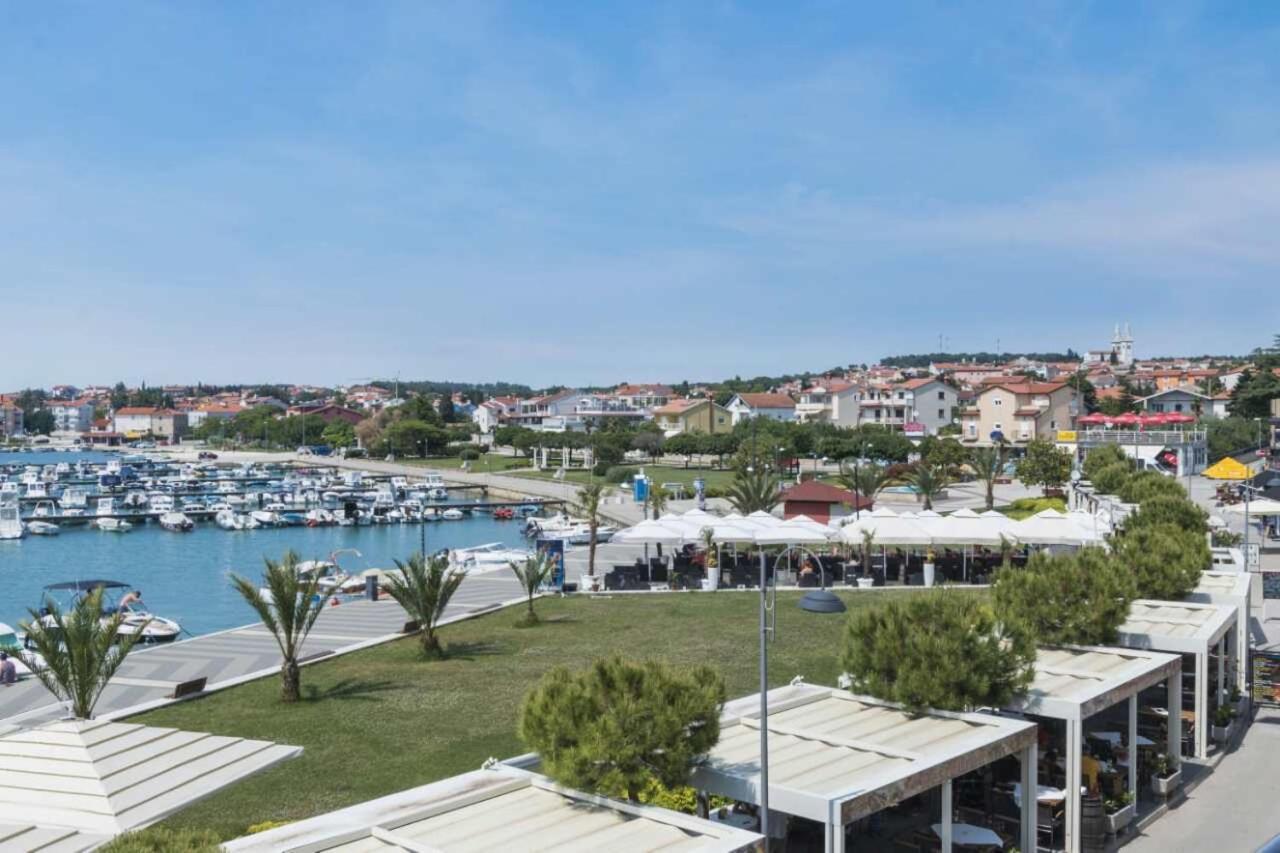 Apartments Riva Medulin Kültér fotó